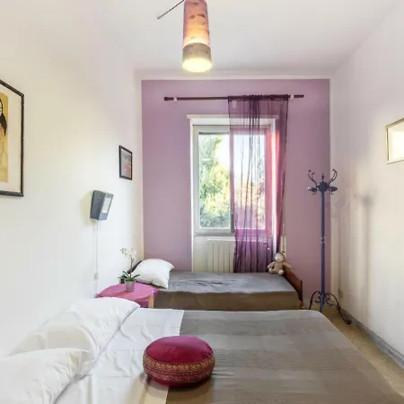 Rainbow House Oldrome * Rome